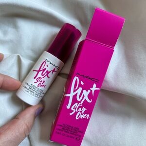 Mac Fix+ stay over setting spray